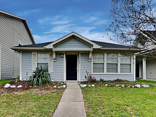 18722 Atasca Oaks Dr, Humble, TX, 77346-1454 | Card Image