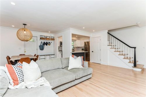 apt-a-24 Wappanocca Ave, Rye, NY, 10580-2039 | Card Image