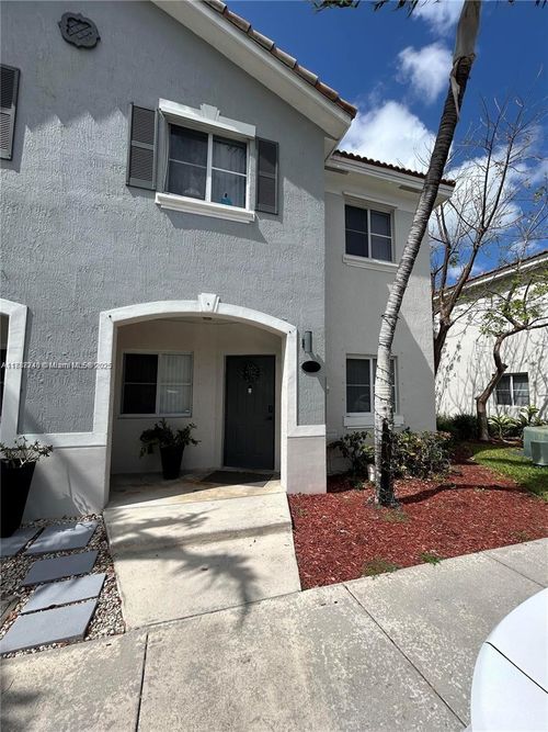 1611 Se 31st Ct, Homestead, FL, 33035-2403 | Card Image