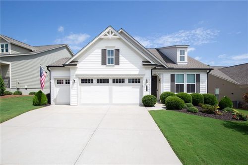 215 Silver Ct, Hoschton, GA, 30548-4435 | Card Image