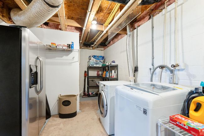 1080 Shady Lake Dr, Condo with 2 bedrooms, 4 bathrooms and null parking in Columbus OH | Image 44