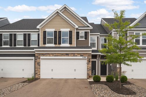 11281 Crestbury Dr, Woodbury, MN, 55129-5539 | Card Image