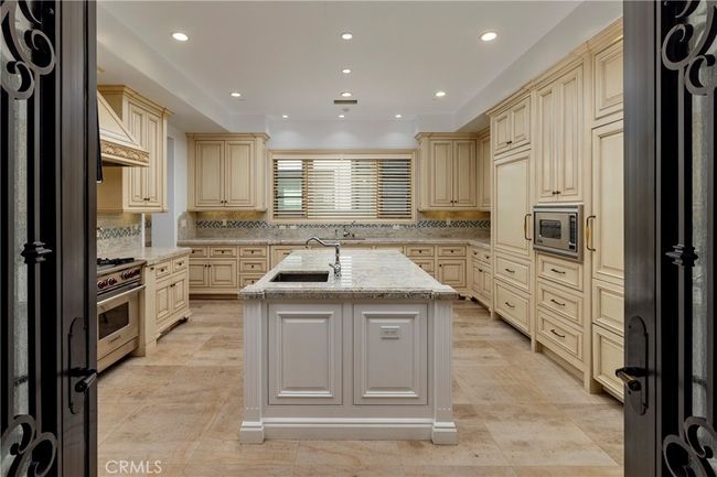 2258 Channel Rd, House other with 7 bedrooms, 9 bathrooms and 3 parking in Newport Beach CA | Image 16