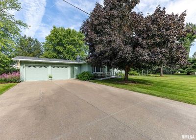 717 Alpine Drive, House other with 3 bedrooms, 2 bathrooms and null parking in Sherrard IL | Image 3