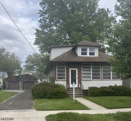 5 Prospect Pl, Springfield, NJ, 07081-1112 | Card Image