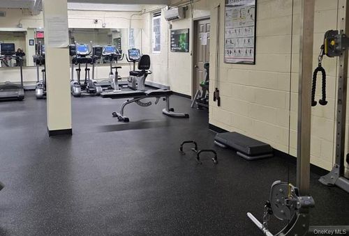 apt-207-84 Main St, Jamaica, NY, 11435-1701 | Card Image