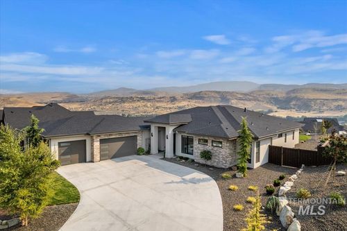 11500 N 17th Way, Boise, ID, 83714-9369 | Card Image
