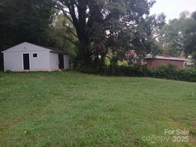105 N Inman Ave, House other with 5 bedrooms, 3 bathrooms and null parking in Bessemer City NC | Image 25