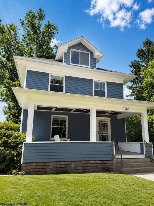 960 Grand St, Morgantown, WV, 26501-6918 | Card Image
