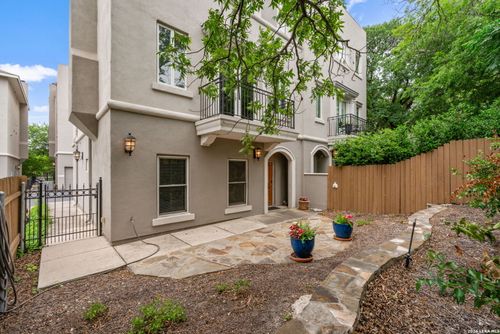 211-2-225 E Mulberry Ave, San Antonio, TX, 78212-3042 | Card Image