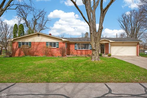 1010 Driftwood Ave, Columbus, IN, 47203-1029 | Card Image
