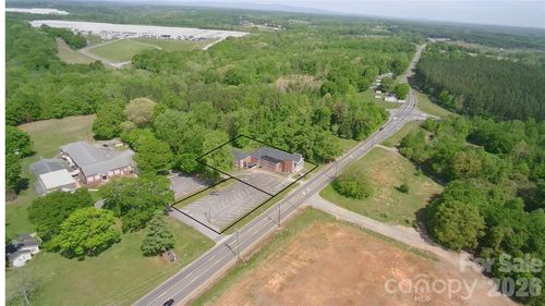 413 Polkville Rd, Shelby, NC, 28150-3735 | Card Image