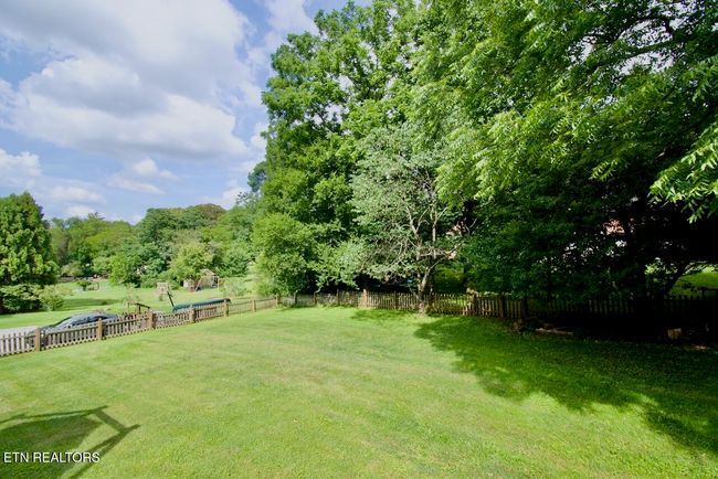 120 Windsor Dr, House other with 3 bedrooms, 3 bathrooms and null parking in Maryville TN | Image 60