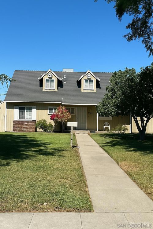 7535 Magnolia Ave, Riverside, CA, 92504-3600 | Card Image