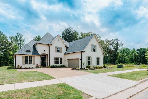 5118 Lawrenceburg Ln E, Lakeland, TN, 38002-1120 | Card Image