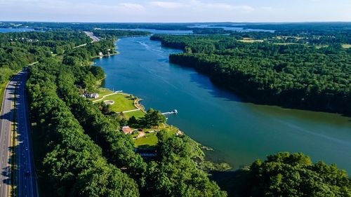 73 Spur Rd, Dover, NH, 03820-9110 | Card Image