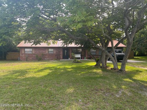 135 Underwood Dr, Palatka, FL, 32177-8167 | Card Image