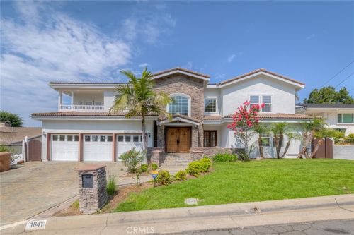 1841 Skyline Way, Fullerton, CA, 92831 | Card Image