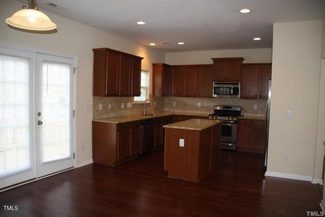 Photo #9 | Image 9