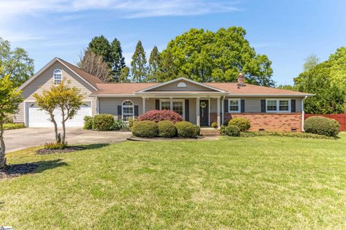 203 Le Ann Dr, Easley, SC, 29642-1323 | Card Image