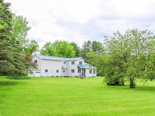 11 Wheeler Ln, Richmond, VT, 05477-9270 | Card Image