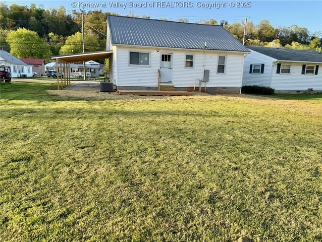 307 2 Nd Ave, House other with 2 bedrooms, 2 bathrooms and null parking in Ripley WV | Image 30