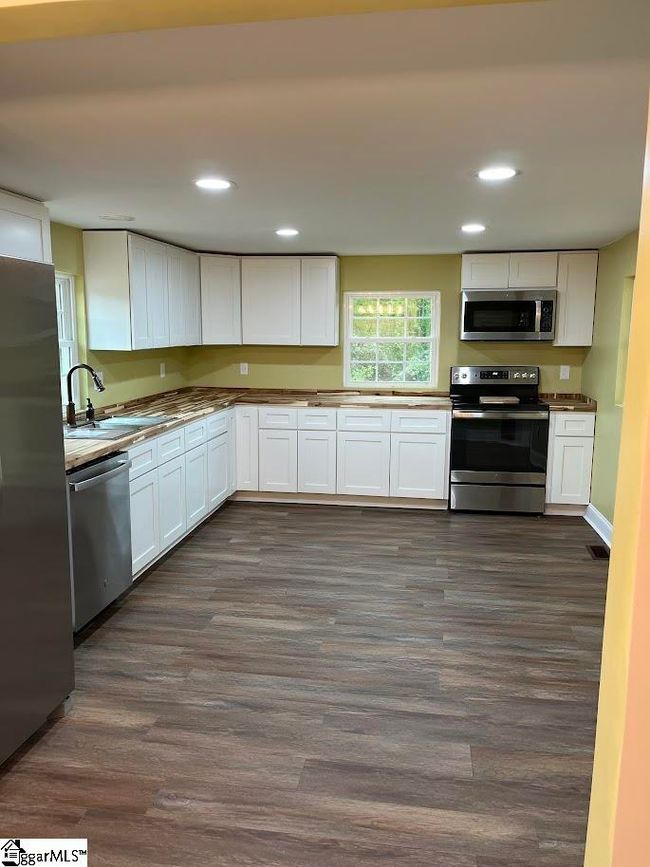 126 Mays St, House other with 2 bedrooms, 2 bathrooms and null parking in Pendleton SC | Image 13