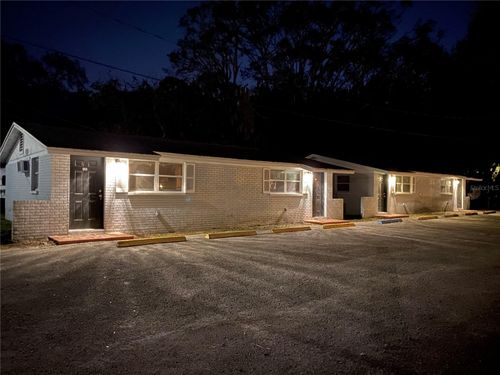 105-108-1609 E 143rd Ave, TAMPA, FL, 33613-2402 | Card Image