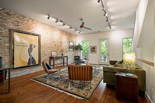 apt-a-1205 Kinney Ave, Austin, TX, 78704-2157 | Card Image