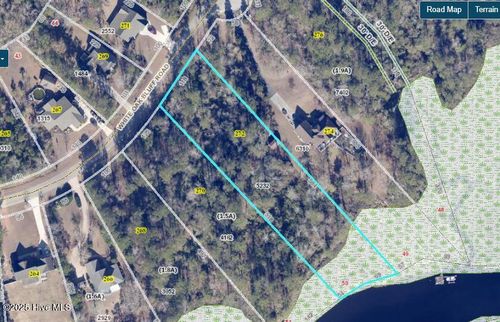 272 White Oak Bluff Rd, Stella, NC, 28582-9757 | Card Image
