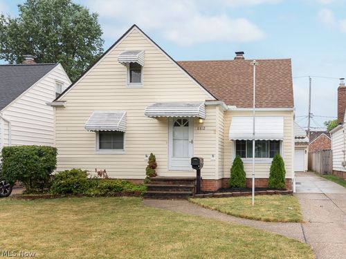 8812 Beech Ave, Brooklyn, OH, 44144-2655 | Card Image