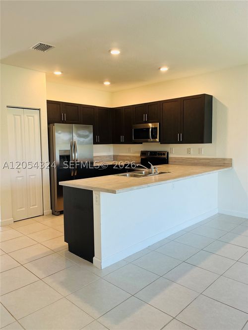 10124 Sw 228th Ter, Miami, FL, 33190-1989 | Card Image