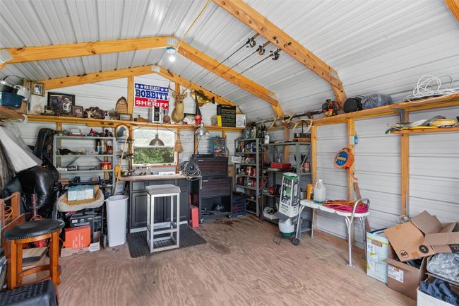 19769 State Highway 21 E, House other with 3 bedrooms, 2 bathrooms and 1 parking in Grapeland TX | Image 32