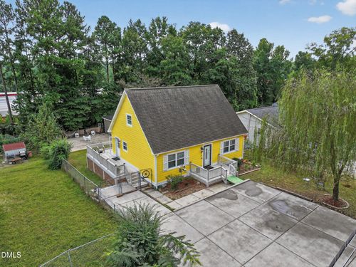 916 E E Club Boulevard, Durham, NC, 27704 | Card Image
