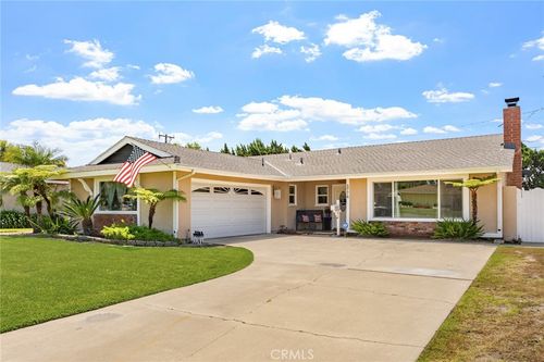 2774 E Verde Ave, Anaheim, CA, 92806-4825 | Card Image