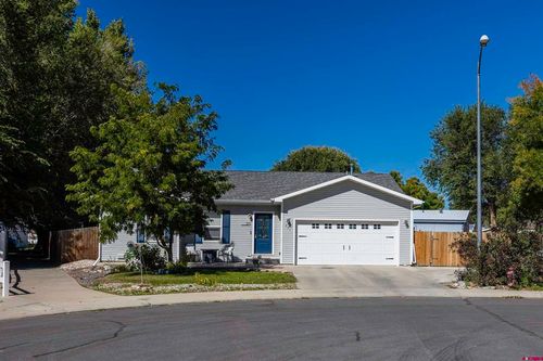 271 Bristlecone Ct, Montrose, CO, 81403-5159 | Card Image