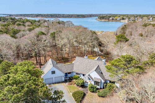 19 Weston Taylors Ln, Orleans, MA, 02653-4500 | Card Image