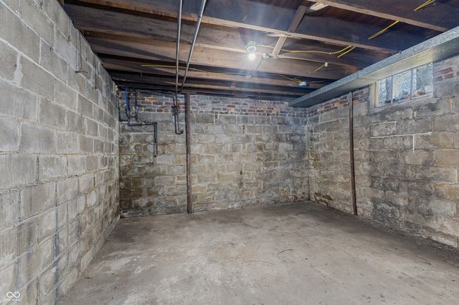 616 Hutchins Ave, House other with 2 bedrooms, 1 bathrooms and null parking in Columbus IN | Image 27