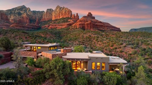 1065 E Park Ridge Dr, Sedona, AZ, 86336-3510 | Card Image