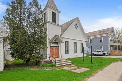 394 Vt Route 15, Jericho, VT, 05465 | Card Image