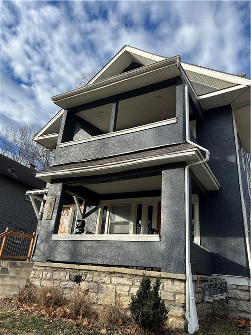 5122 Paseo Blvd, Kansas City, MO, 64110-2675 | Card Image