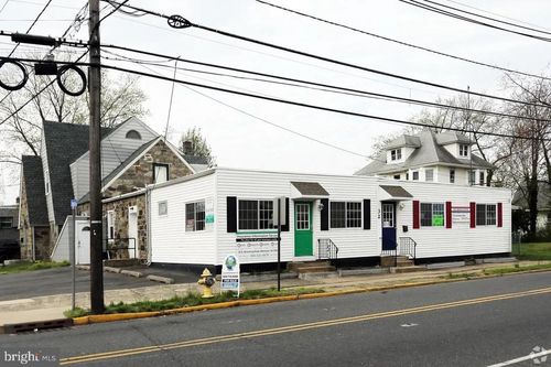 2-32 E Browning Rd, BELLMAWR, NJ, 08031-2308 | Card Image