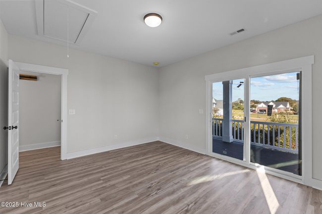 Similar Build Summer Breeze | Image 47