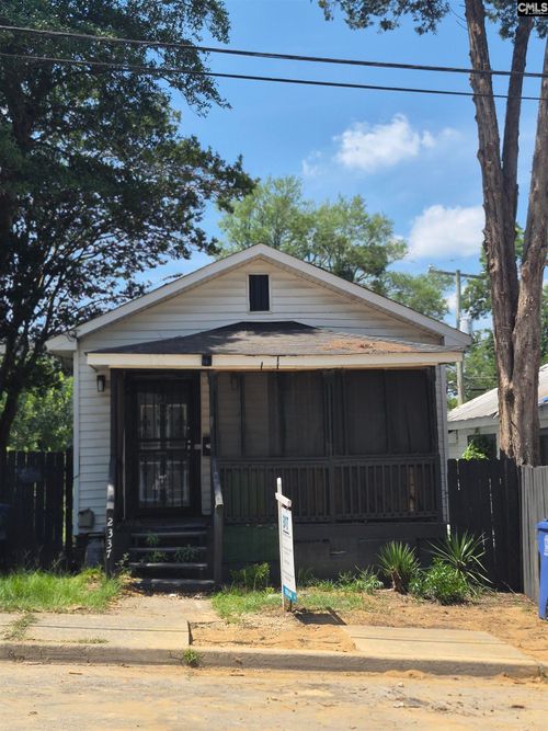 2337 Pendleton St, Columbia, SC, 29205-1041 | Card Image