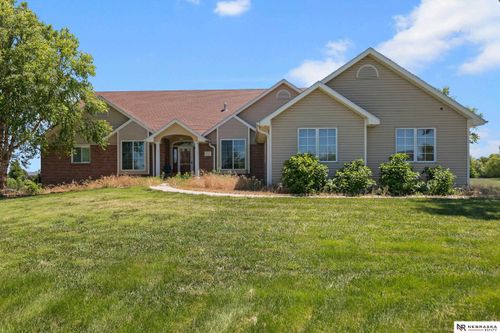 3747 W Burgess Ln, Lincoln, NE, 68523-9426 | Card Image