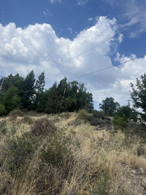 11900-0 High St, Klamath Falls, OR, 97601 | Card Image