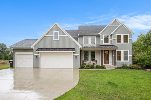 6520 E Hidden Lake Cir, Richland, MI, 49083-8724 | Card Image