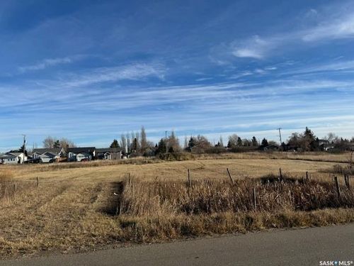 2562 99th St, North Battleford, SK, S9A0S9 | Card Image