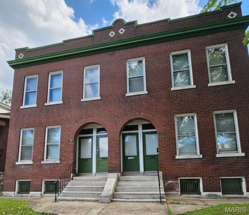 3618 Dunnica Ave, Saint Louis, MO, 63116-4902 | Card Image