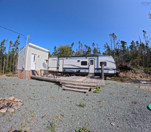 1985 Ostrea Lake Rd, Ostrea Lake, NS, B0J2L0 | Card Image